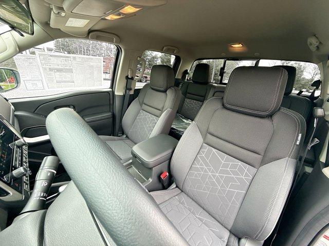 2025 Nissan Frontier Vehicle Photo in Flemington, NJ 08822
