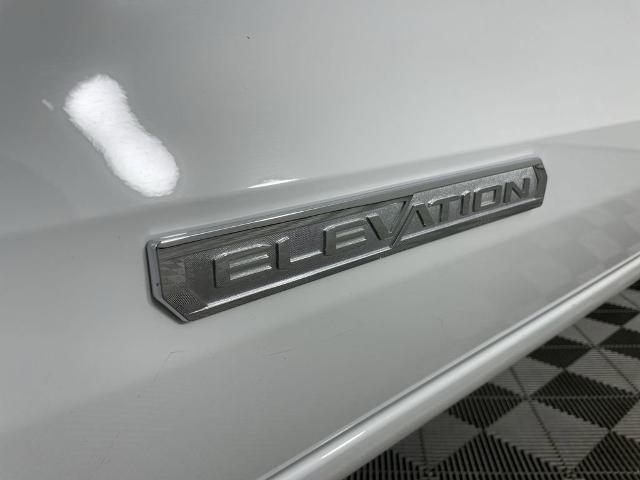 2024 GMC Canyon Vehicle Photo in GILBERT, AZ 85297-0402