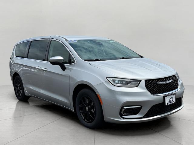 2023 Chrysler Pacifica Vehicle Photo in MIDDLETON, WI 53562-1492