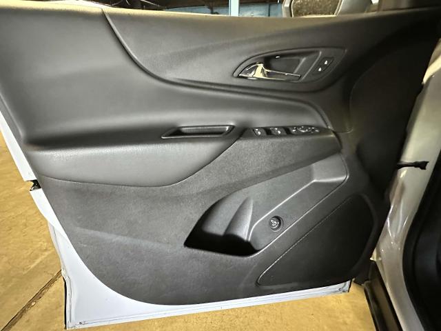 2022 Chevrolet Equinox Vehicle Photo in Roslyn, NY 11576