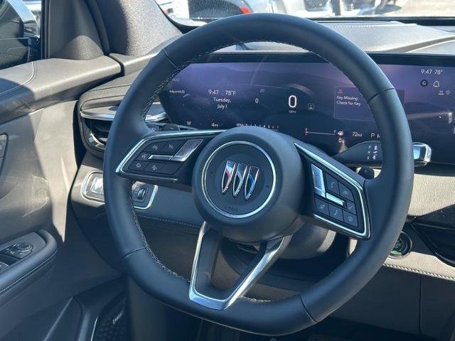 2025 Buick Enclave Vehicle Photo in COLUMBIA, MO 65203-3903