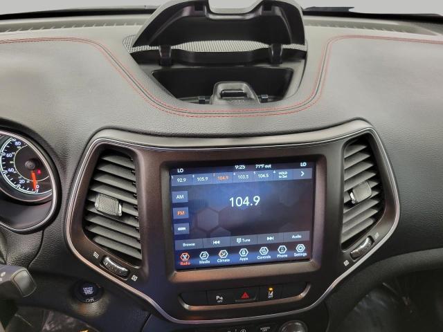 2021 Jeep Cherokee Vehicle Photo in Oshkosh, WI 54901