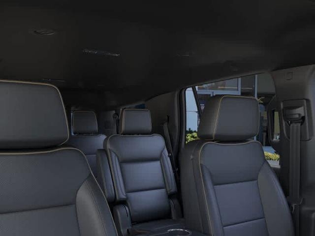 2025 GMC Yukon Vehicle Photo in ZELIENOPLE, PA 16063-2910
