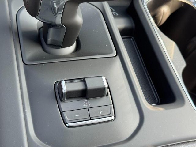 2025 GMC Sierra 1500 Vehicle Photo in COLUMBIA, MO 65203-3903