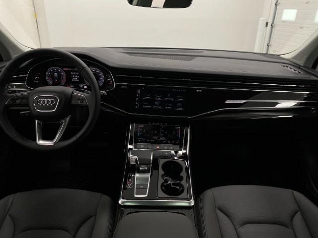 2025 Audi Q7 Vehicle Photo in Appleton, WI 54913