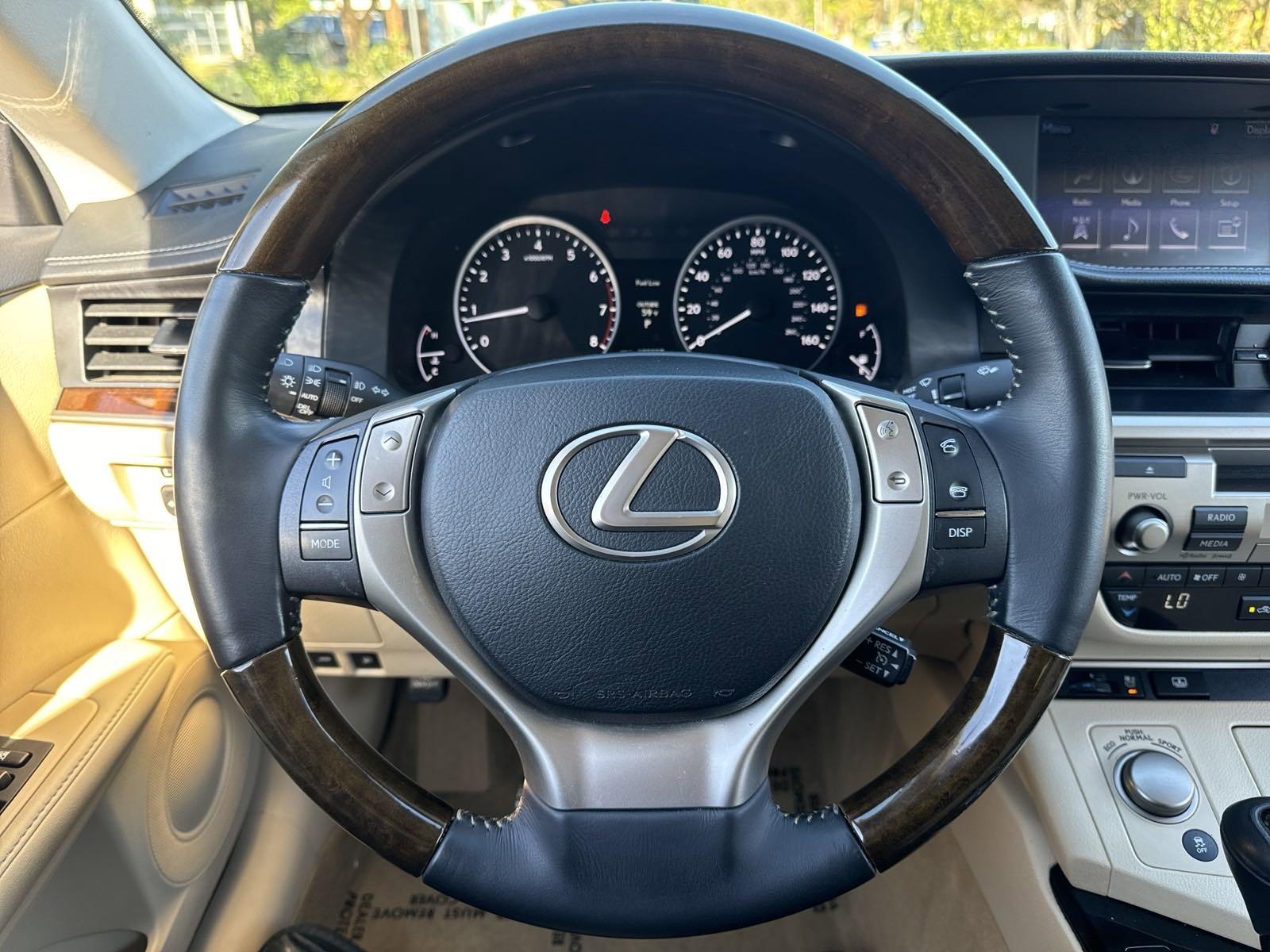 2015 Lexus ES 350 Vehicle Photo in DALLAS, TX 75209-3016