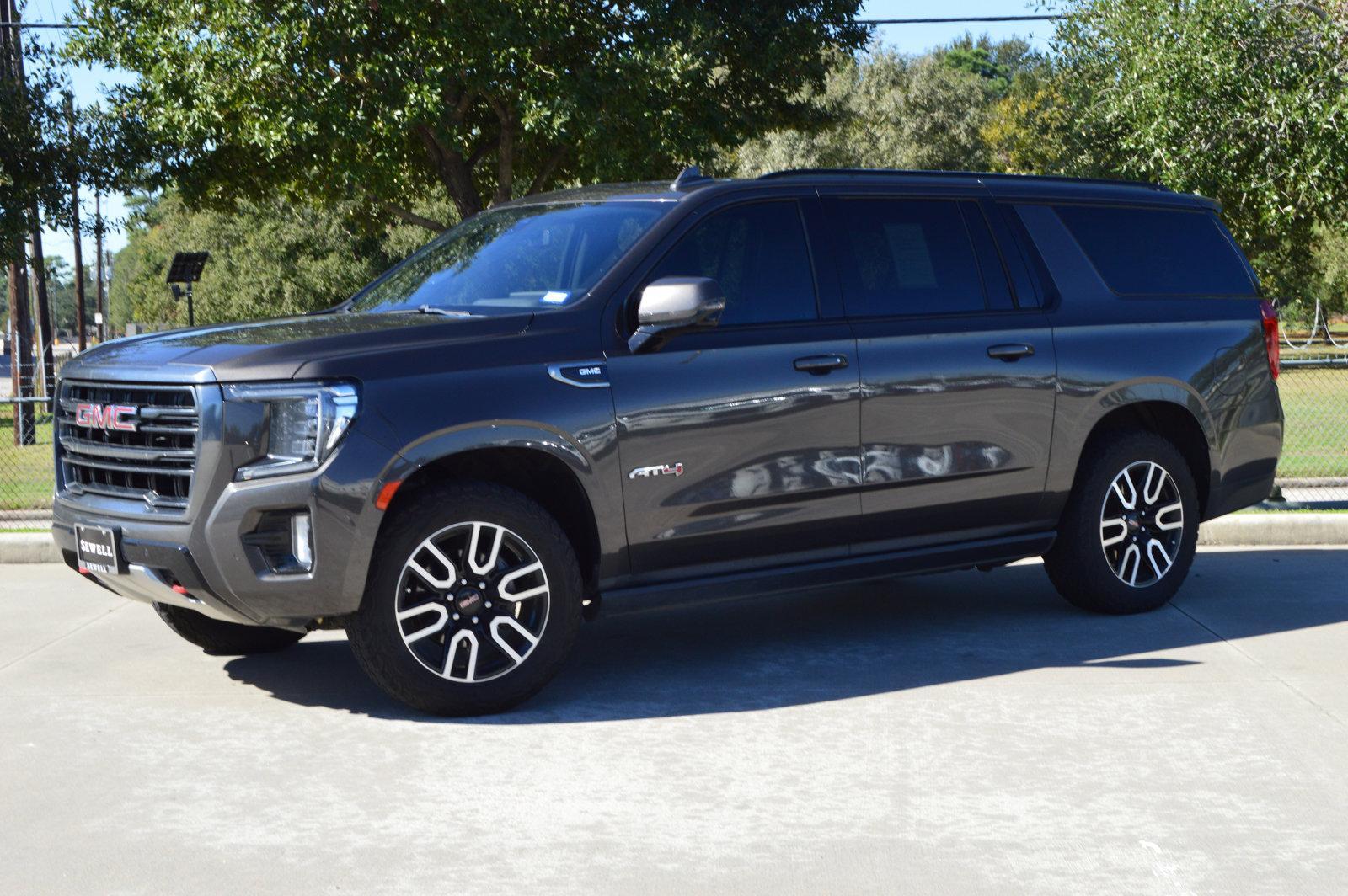 2021 GMC Yukon XL Vehicle Photo in Houston, TX 77090