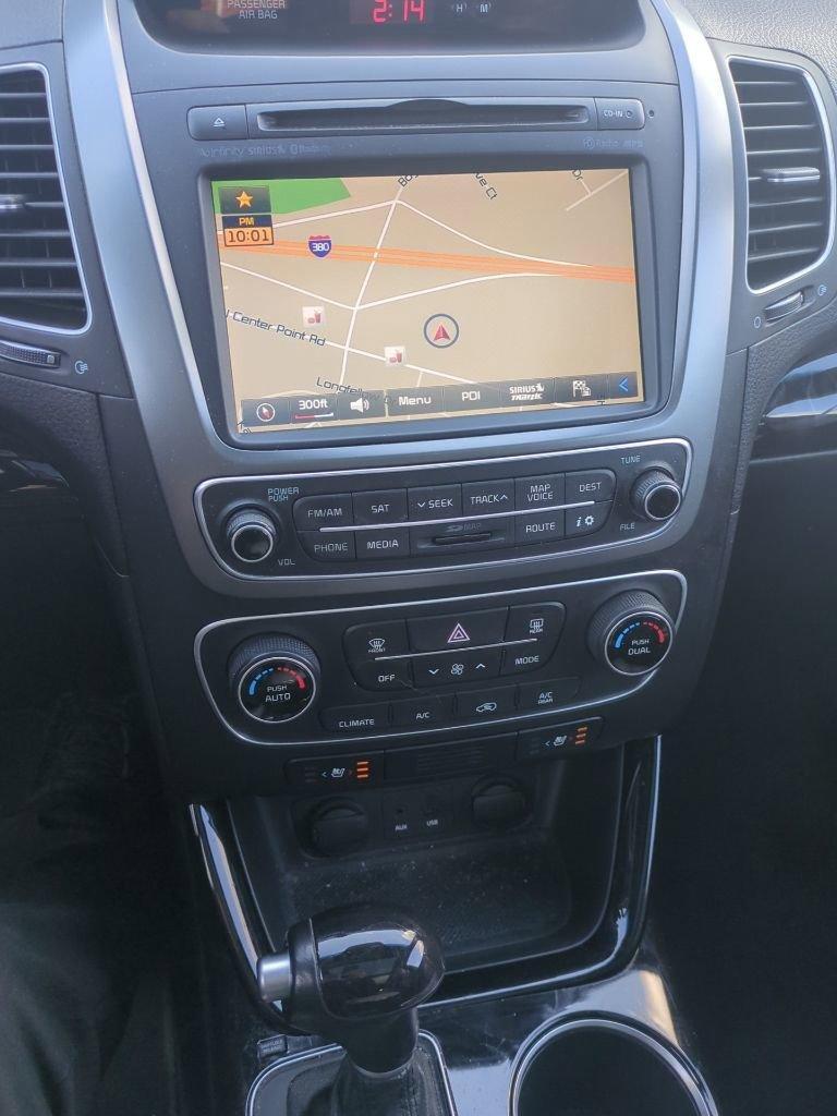 2014 Kia Sorento Vehicle Photo in Cedar Rapids, IA 52402