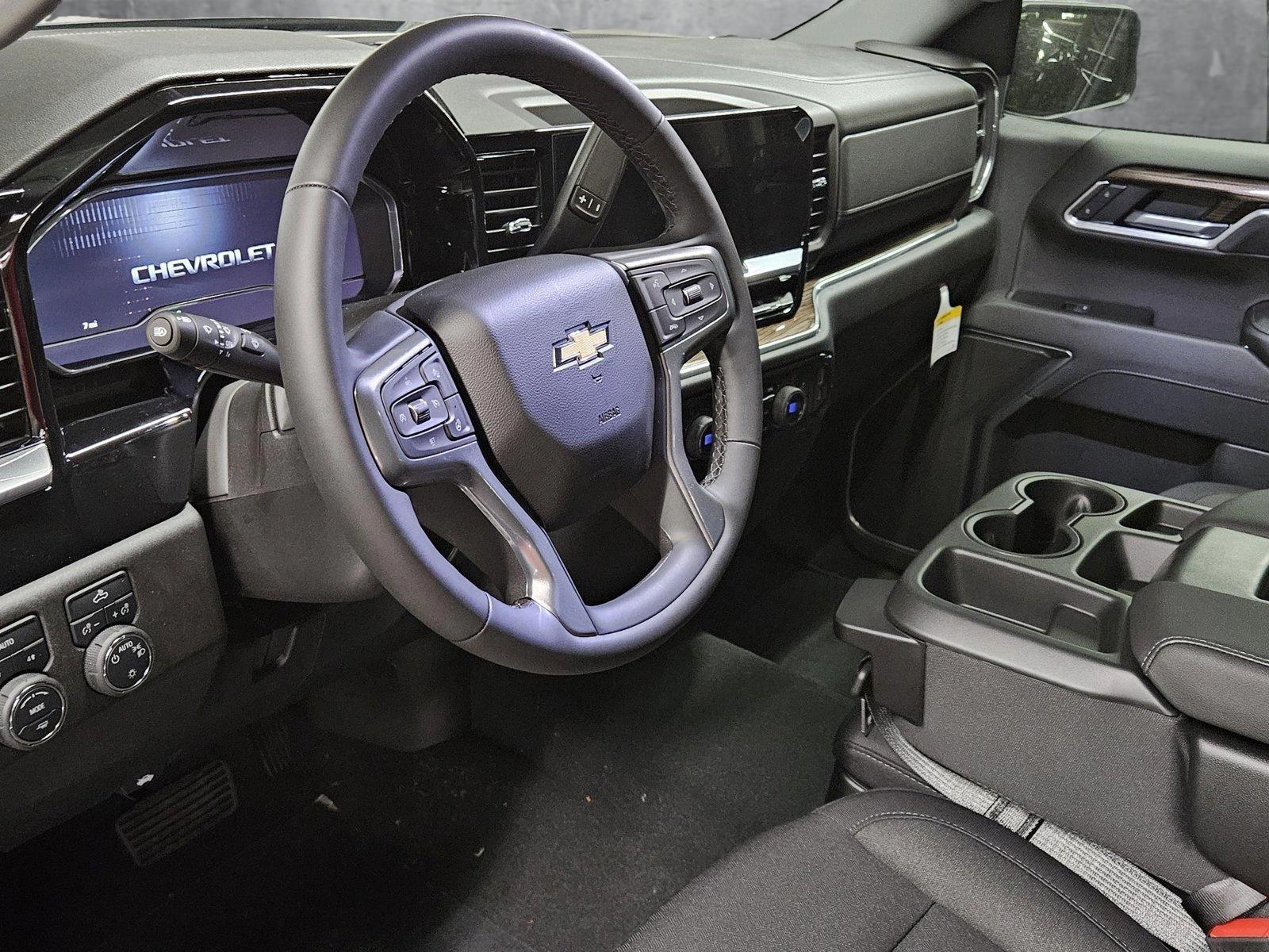 2025 Chevrolet Silverado 1500 Vehicle Photo in PEMBROKE PINES, FL 33024-6534