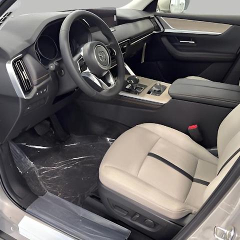 2025 Mazda CX-90 Vehicle Photo in Green Bay, WI 54304