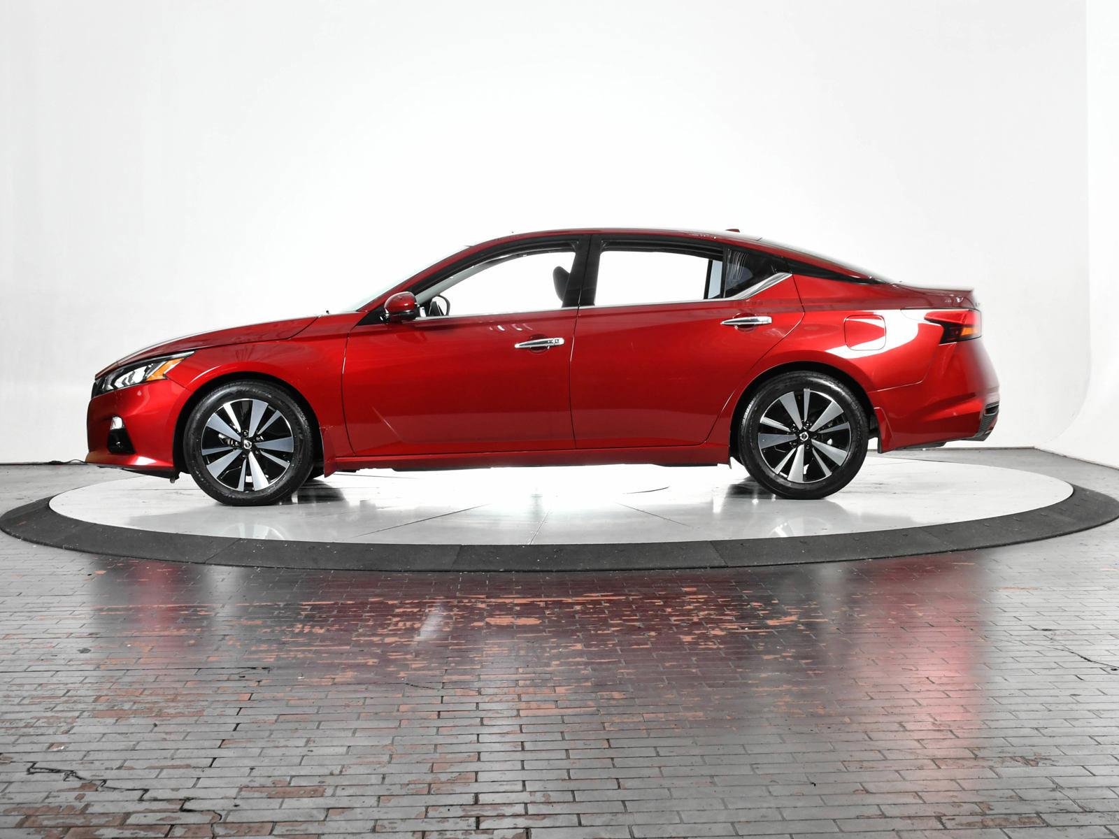 2021 Nissan Altima Vehicle Photo in DALLAS, TX 75235