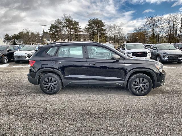 2022 Volkswagen Taos Vehicle Photo in WILLIAMSVILLE, NY 14221-2883