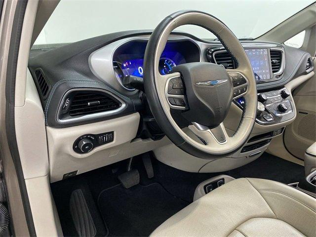 2018 Chrysler Pacifica Vehicle Photo in PORTLAND, OR 97225-3518