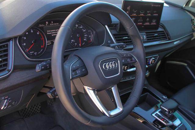 2024 Audi Q5 Vehicle Photo in SUGAR LAND, TX 77478