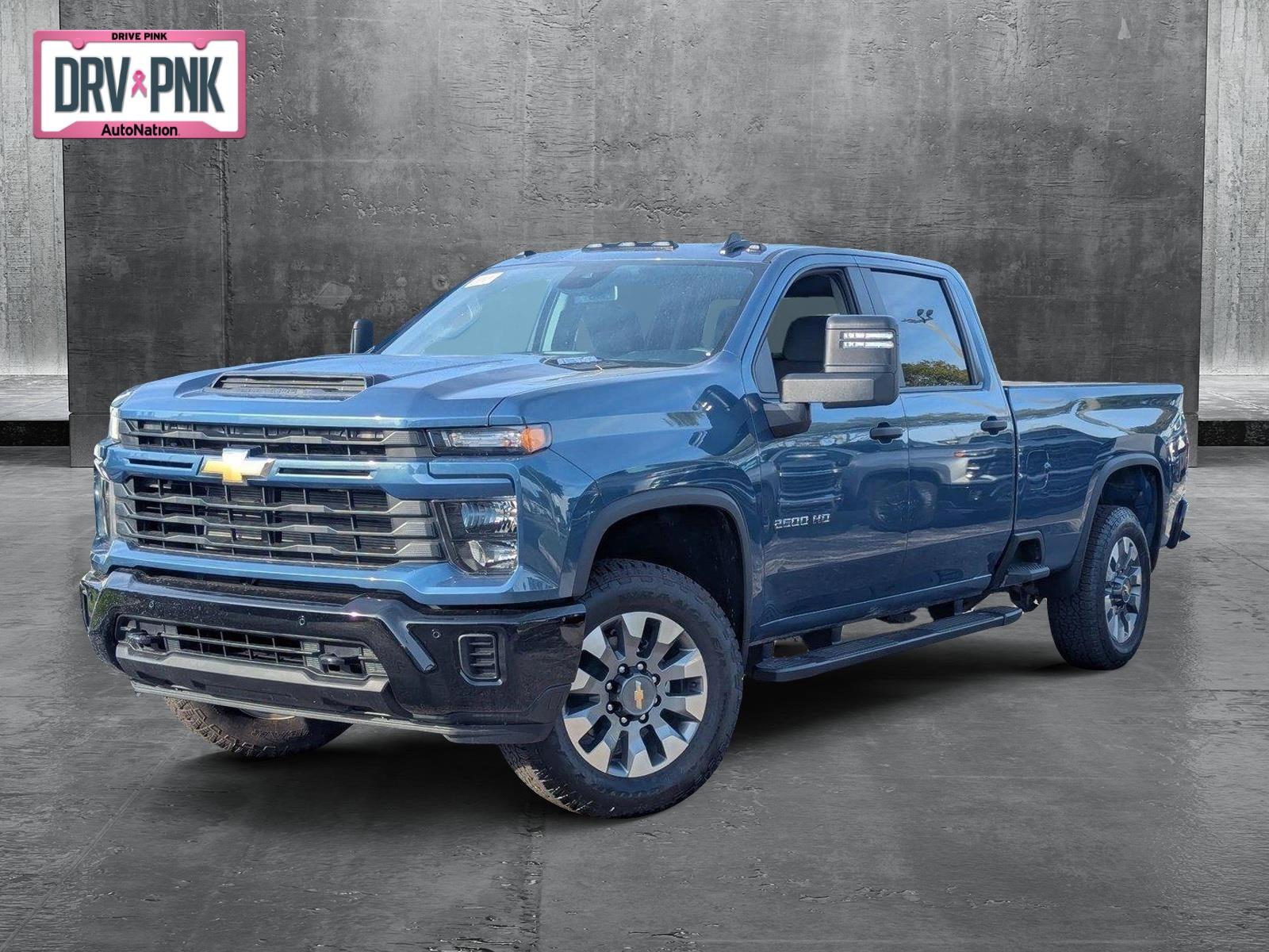 2025 Chevrolet Silverado 2500 HD Vehicle Photo in GREENACRES, FL 33463-3207