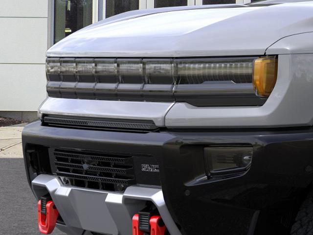 2025 GMC HUMMER EV Pickup Vehicle Photo in DANBURY, CT 06810-5034
