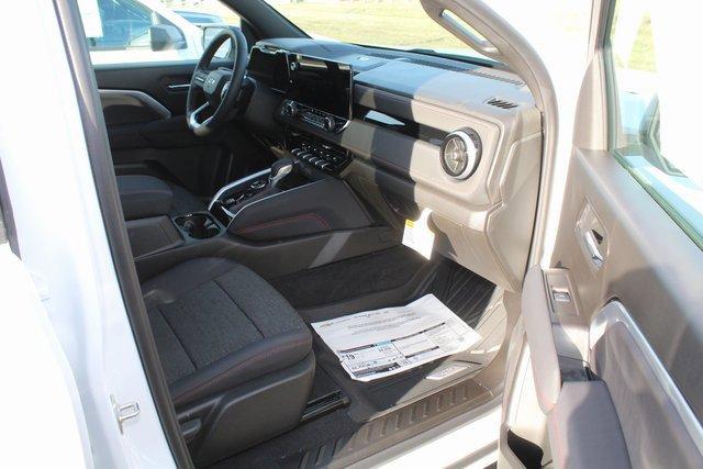 2025 Chevrolet Colorado Vehicle Photo in SAINT CLAIRSVILLE, OH 43950-8512