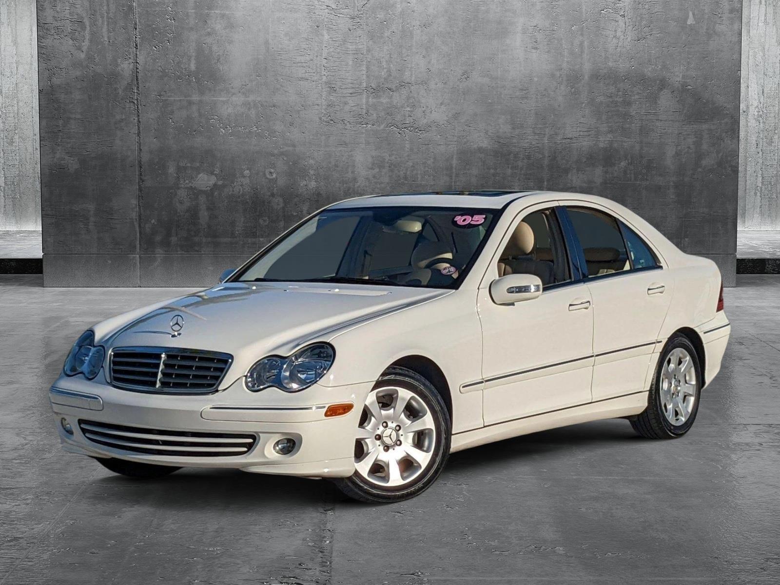 2005 Mercedes-Benz C-Class Vehicle Photo in Davie, FL 33331