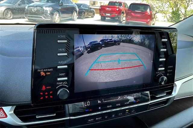 2021 Toyota Sienna Vehicle Photo in Tulsa, OK 74145