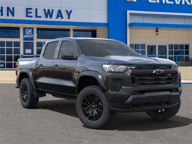 2025 Chevrolet Colorado Vehicle Photo in ENGLEWOOD, CO 80113-6708