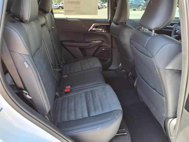 2025 Mitsubishi Outlander Vehicle Photo in Tampa, FL 33612