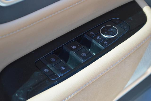 2025 INFINITI QX80 Vehicle Photo in Houston, TX 77090