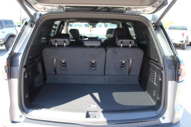 2025 GMC Acadia Vehicle Photo in Greenville, TX 75402