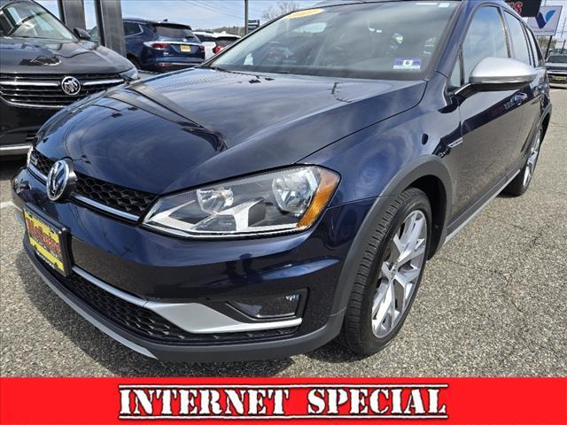 2017 Volkswagen Golf Alltrack Vehicle Photo in LITTLE FALLS, NJ 07424-1717