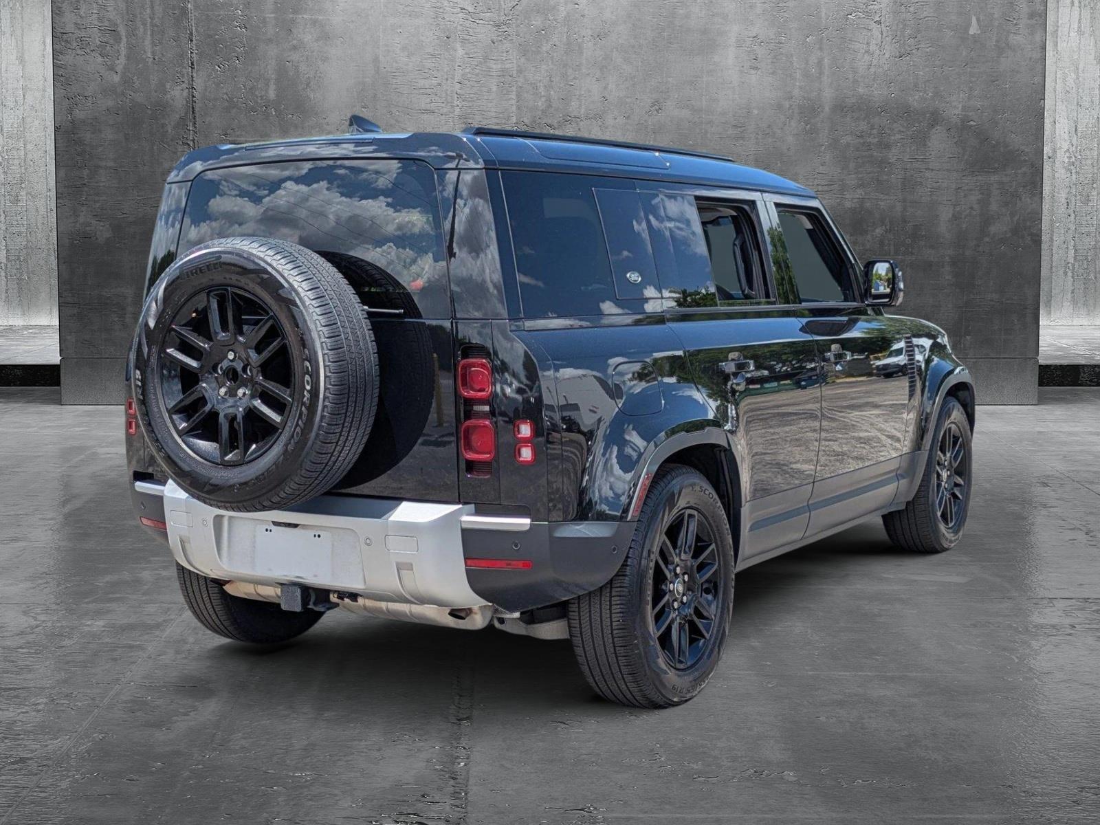 2024 Land Rover Defender Vehicle Photo in Sanford, FL 32771