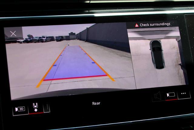 2025 Audi Q8 Vehicle Photo in SUGAR LAND, TX 77478