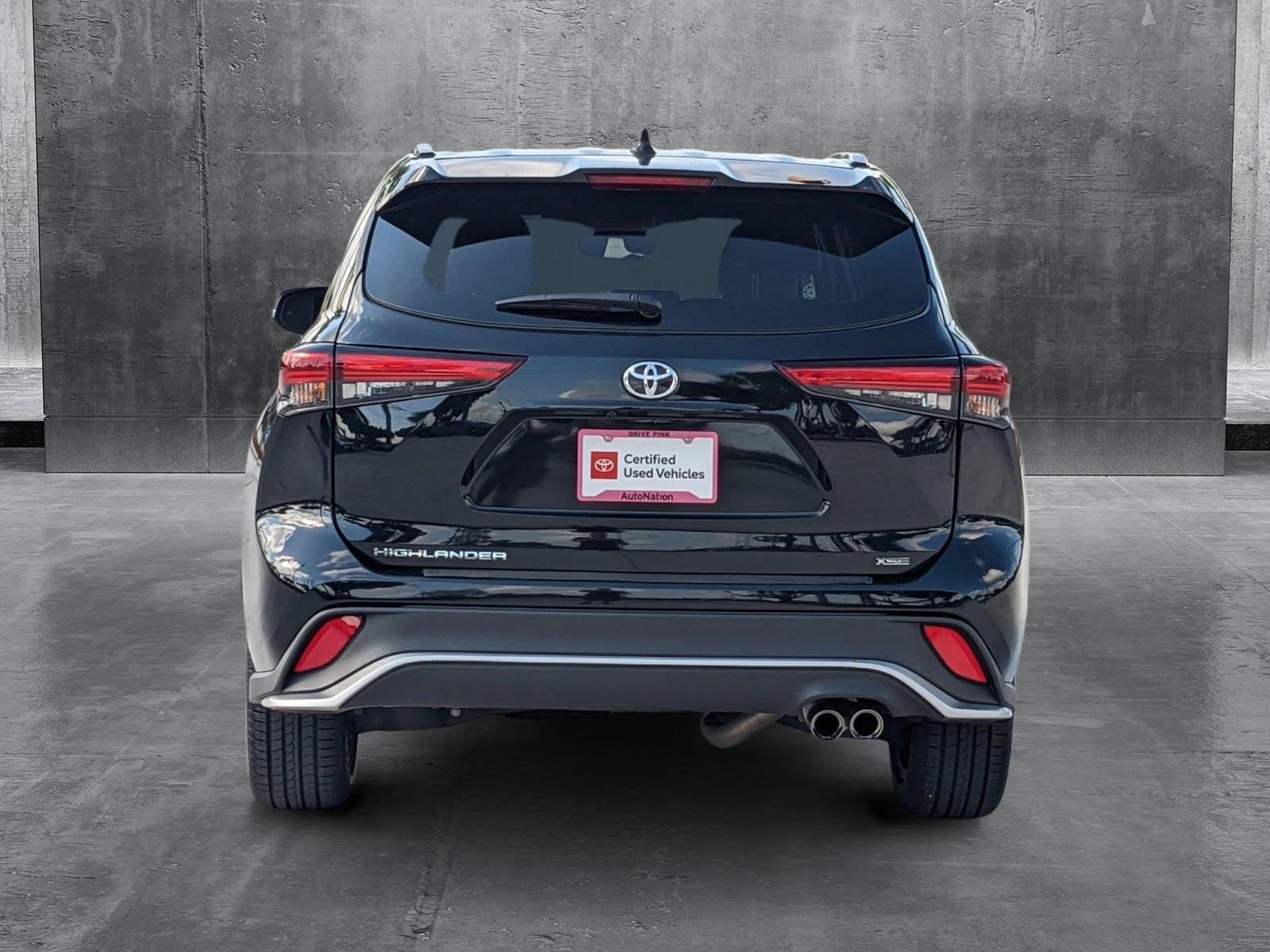 2022 Toyota Highlander Vehicle Photo in Davie, FL 33331