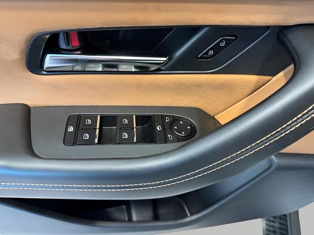 2025 Mazda CX-70 Vehicle Photo in Green Bay, WI 54304