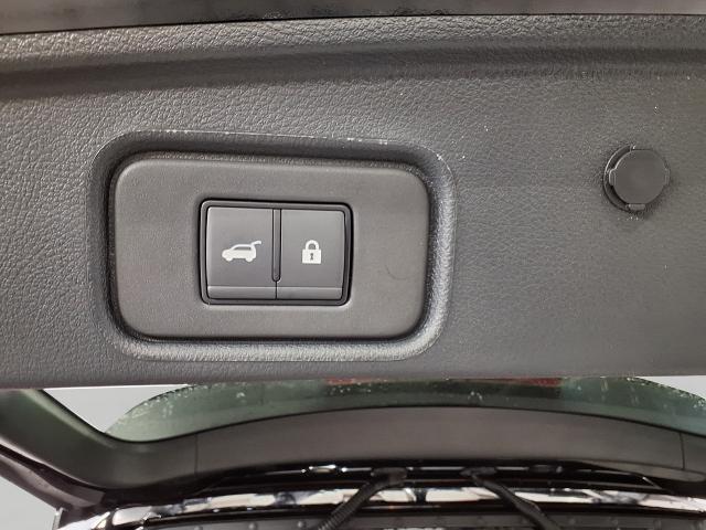 2025 Nissan Pathfinder Vehicle Photo in Oshkosh, WI 54904