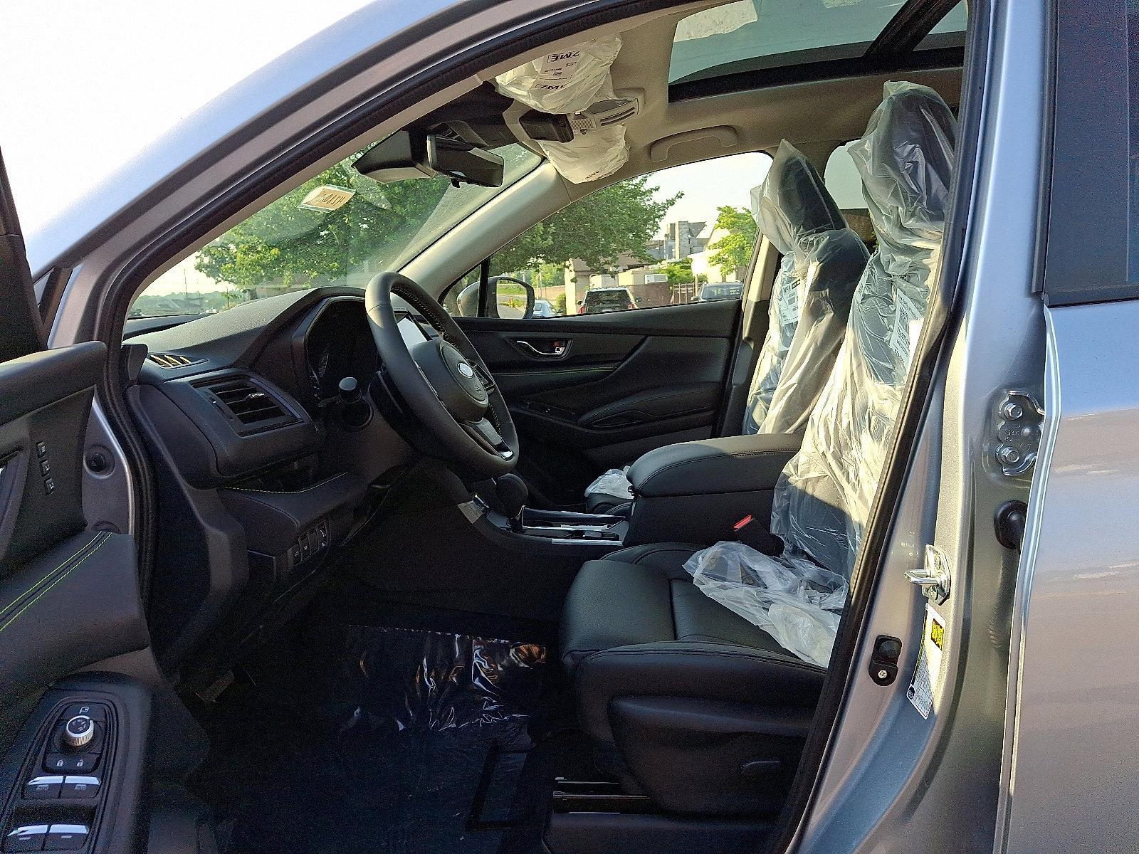 2025 Subaru Ascent Vehicle Photo in Harrisburg, PA 17111