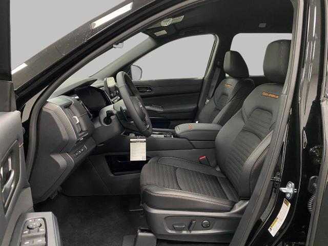 2025 Nissan Pathfinder Vehicle Photo in Appleton, WI 54913