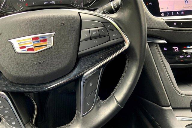 2022 Cadillac XT5 Vehicle Photo in KANSAS CITY, MO 64114-4545