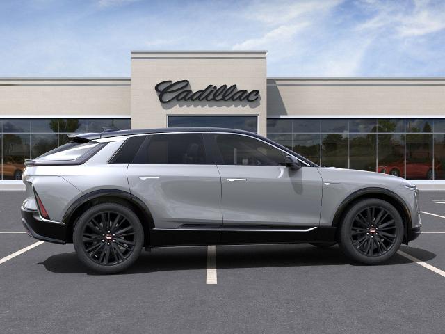 2025 Cadillac LYRIQ Vehicle Photo in SMITHTOWN, NY 11787-5023