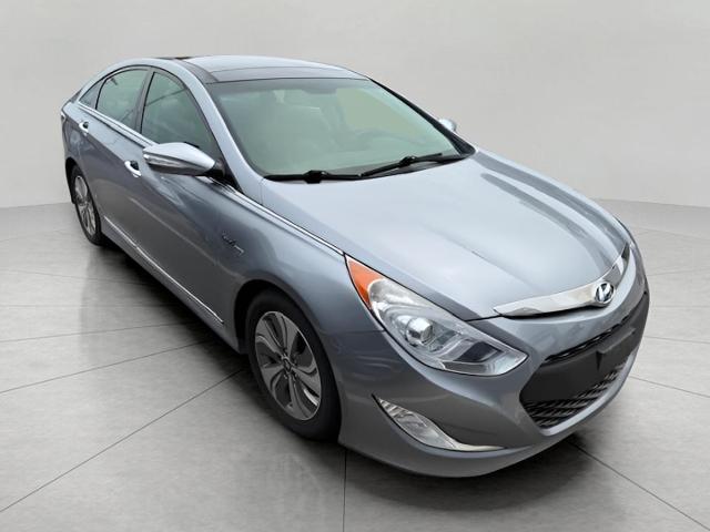 2014 Hyundai SONATA Hybrid Vehicle Photo in Appleton, WI 54913