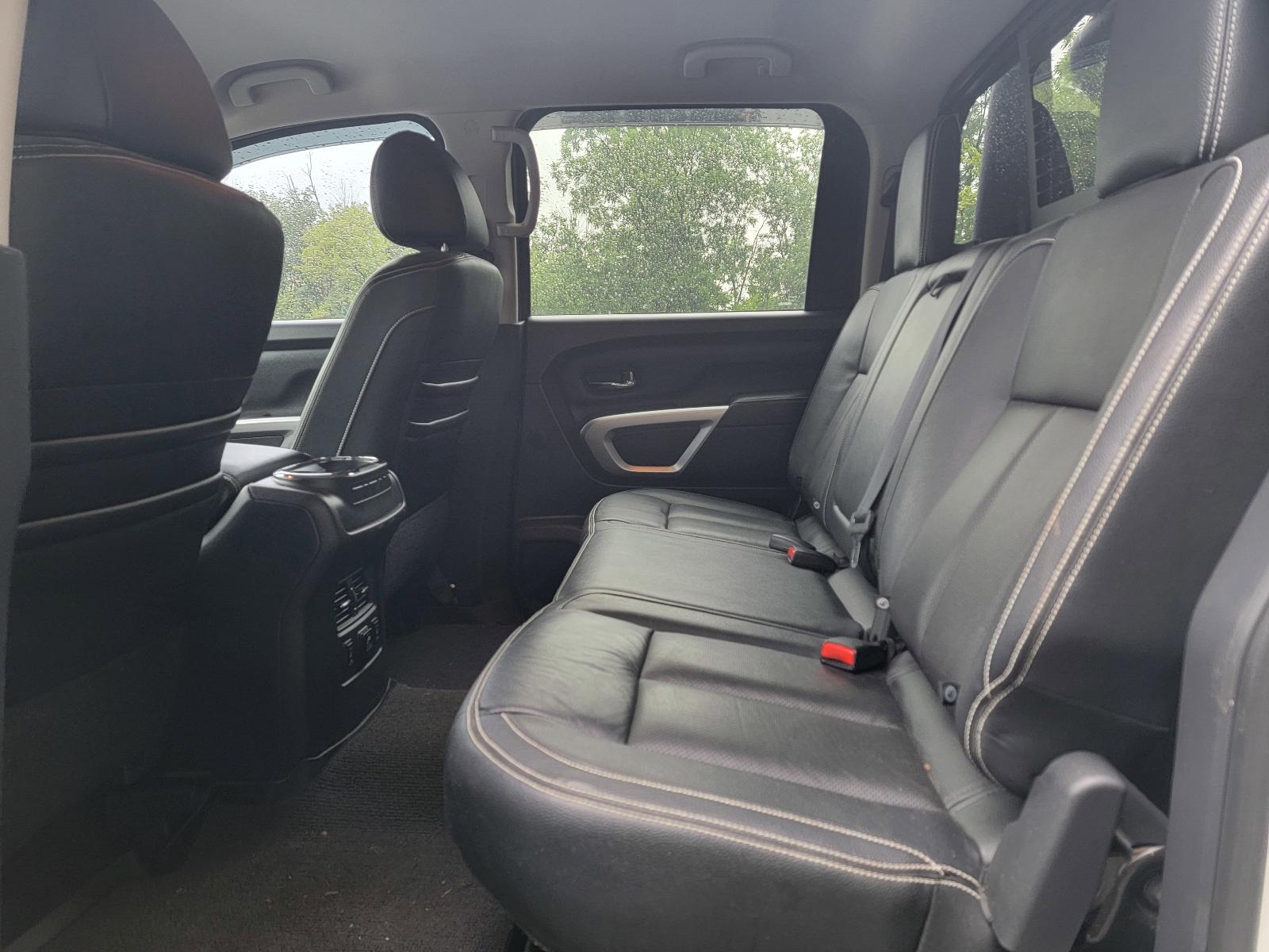 2018 Nissan Titan Vehicle Photo in Harrisburg, PA 17111