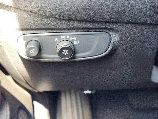 2019 Chevrolet Equinox Vehicle Photo in DENTON, TX 76210-9321