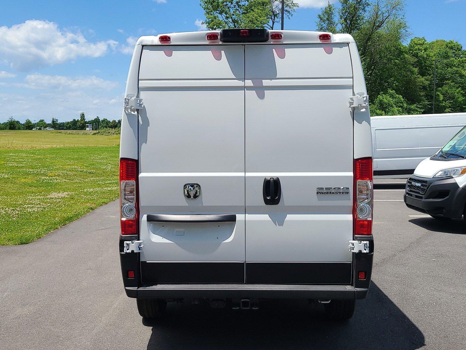 2024 Ram ProMaster Cargo Van Vehicle Photo in Mechanicsburg, PA 17050-1707