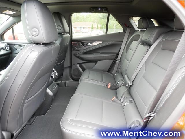 2024 Chevrolet Blazer EV Vehicle Photo in MAPLEWOOD, MN 55119-4794