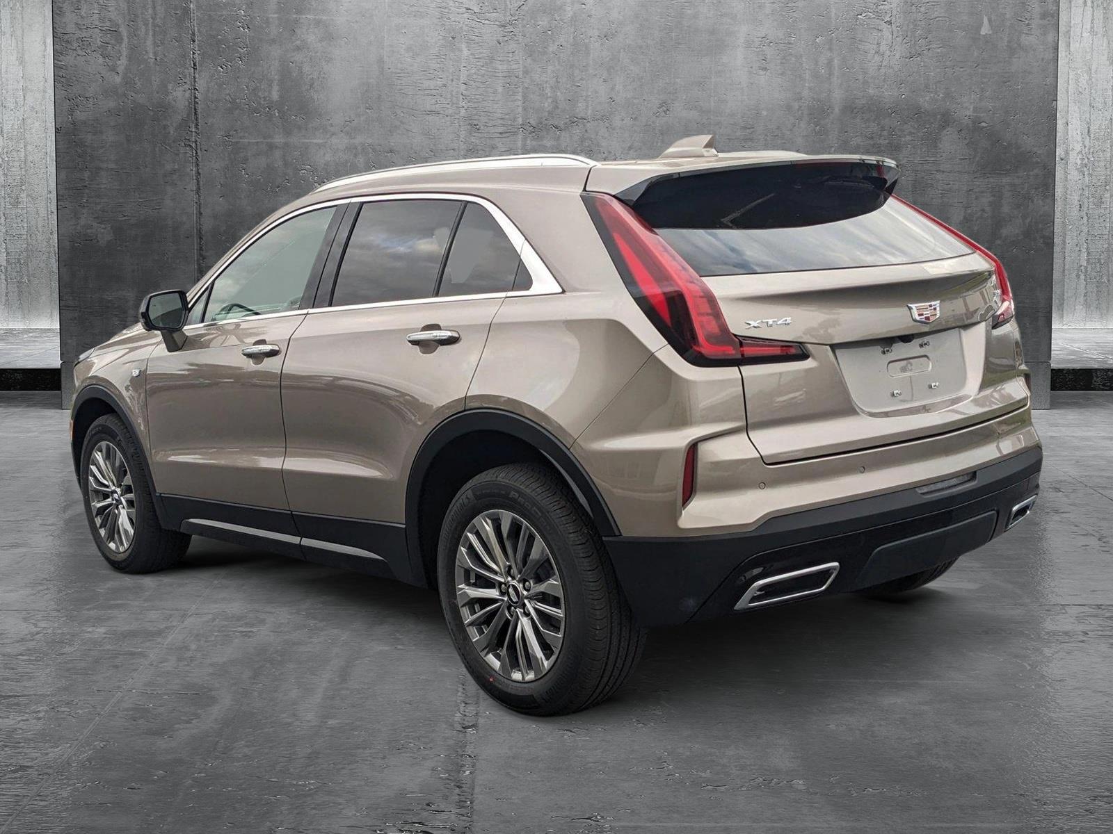 2025 Cadillac XT4 Vehicle Photo in WEST PALM BEACH, FL 33407-3296