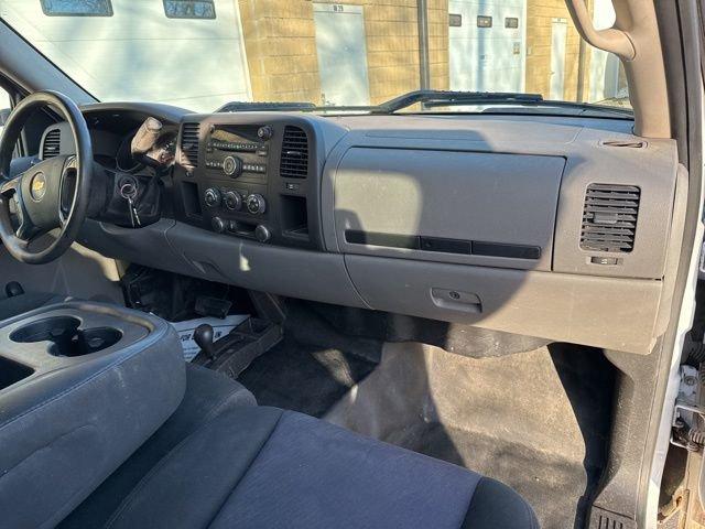 2013 Chevrolet Silverado 1500 Vehicle Photo in MEDINA, OH 44256-9631