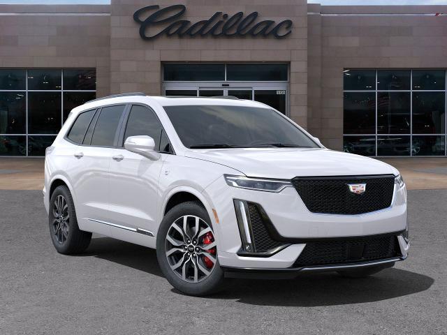 2025 Cadillac XT6 Vehicle Photo in KANSAS CITY, MO 64114-4545