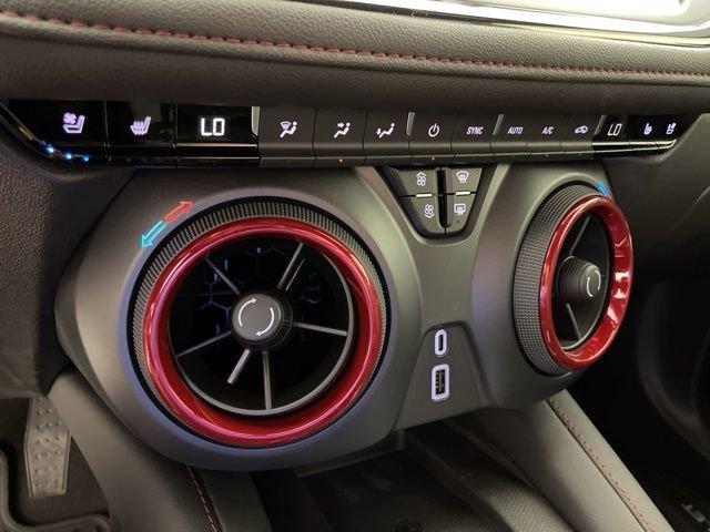 2025 Chevrolet Blazer Vehicle Photo in PHOENIX, AZ 85014-3381