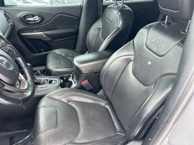 2021 Jeep Cherokee Vehicle Photo in MEDINA, OH 44256-9631