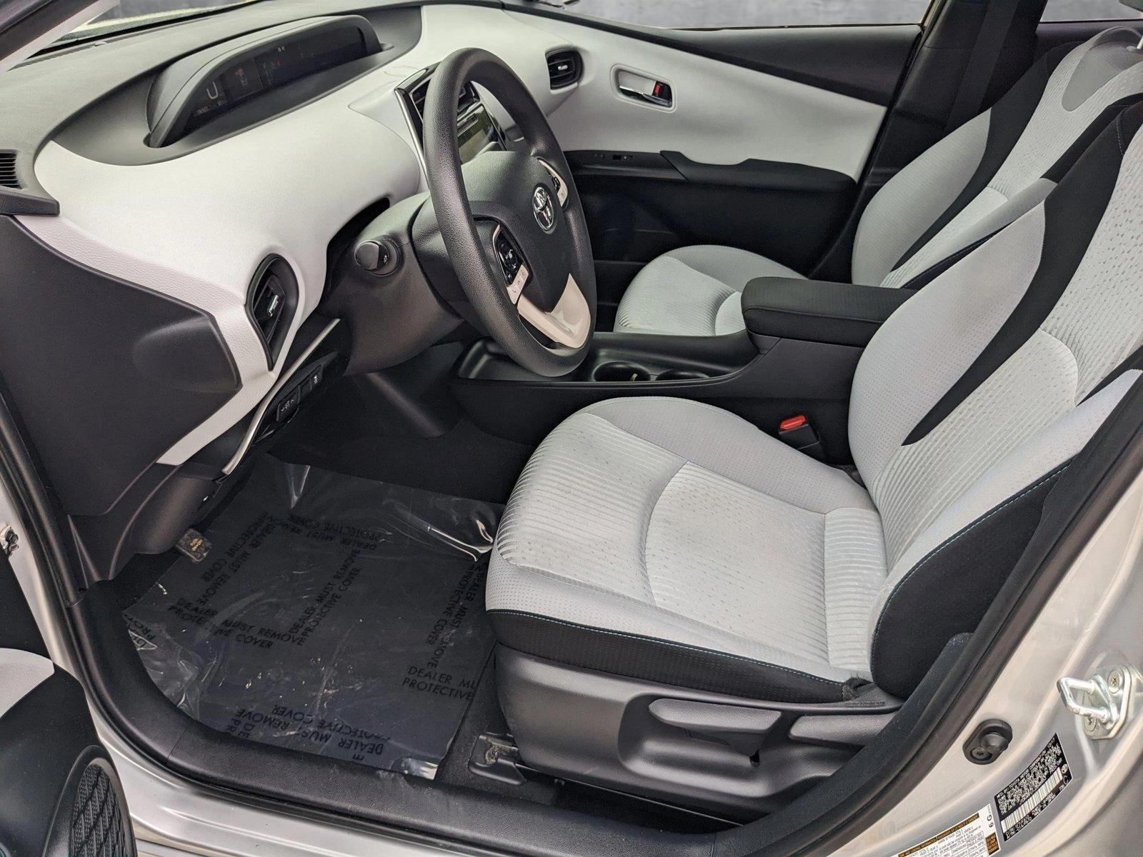 2018 Toyota Prius Vehicle Photo in Davie, FL 33331