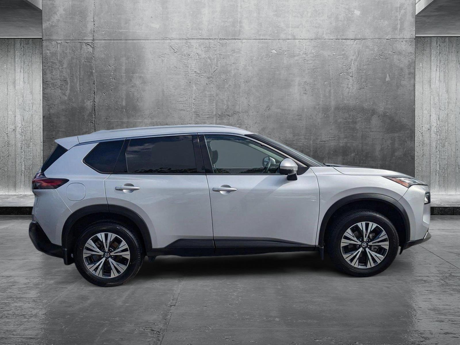 2021 Nissan Rogue Vehicle Photo in Miami, FL 33135