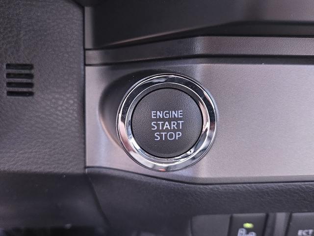 2022 Toyota Tacoma Vehicle Photo in NEDERLAND, TX 77627-8017